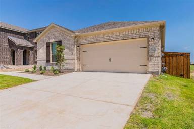 Main picture of 8720 Copper River Dr
