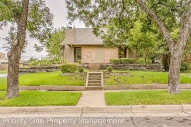 Main picture of 3701 W 6th St