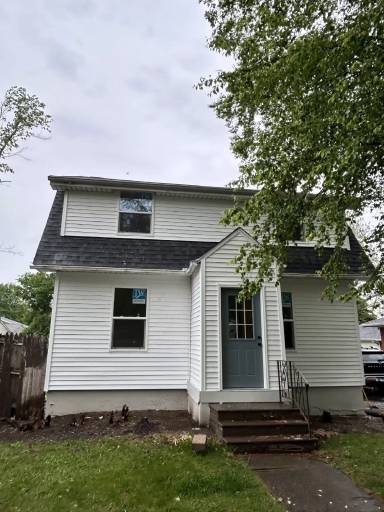 Main picture of 1404 W Springfield Ave