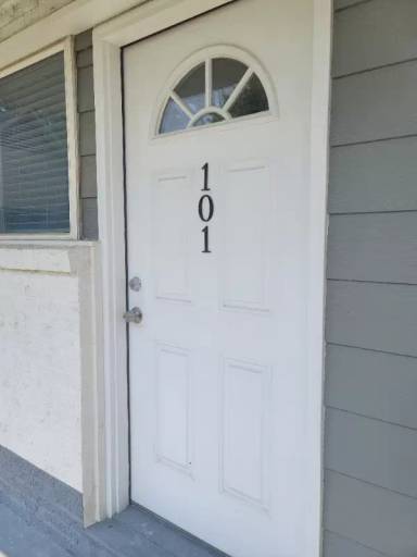 Main picture of 302 Mill Ave