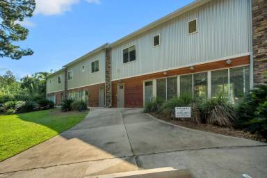 Main picture of 1821 Buford Ct