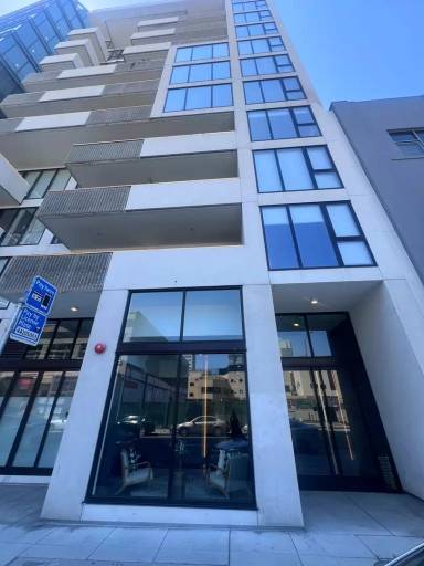Main picture of 555 Golden Gate Ave
