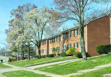 Main picture of 157 S Eagle Creek Dr