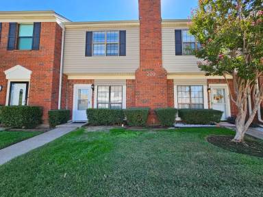 Main picture of 202 Samuel Blvd