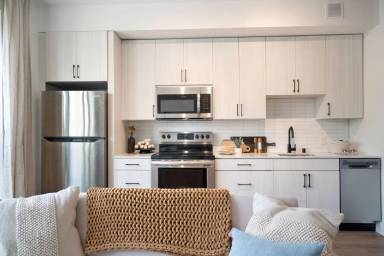 Main picture of 3725 Stinson Blvd