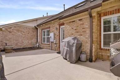 Main picture of 1475 Neville Gardens Ln