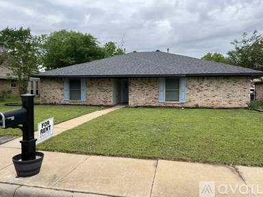 Main picture of 1920 Maxwell Dr