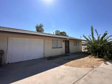 Main picture of 16260 Orange St