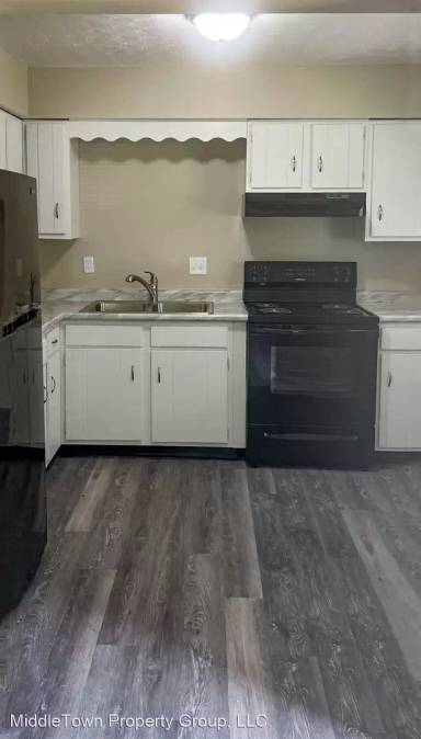 Main picture of 290 Marlatt St