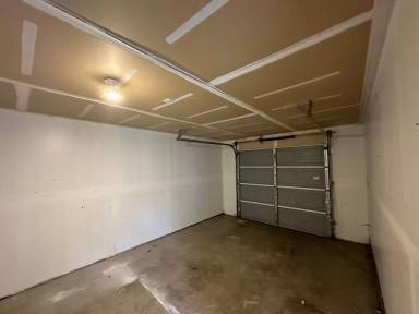 Main picture of 214 Prescott St