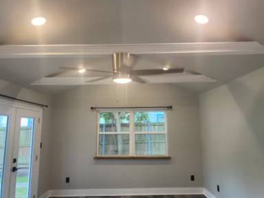 Main picture of 2106 Stonewall St