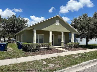 Main picture of 7710 N Riverdale Ave