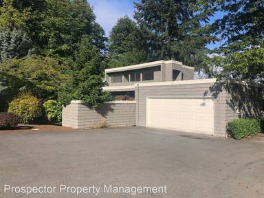 Main picture of 1825 112th Ave NE