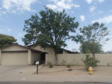 Main picture of 8603 N 56th Dr