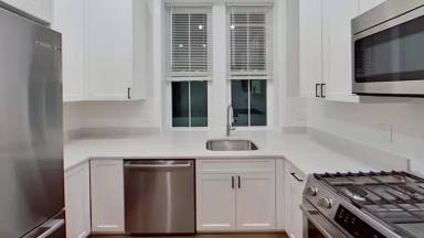Main picture of 47 Englewood Ave
