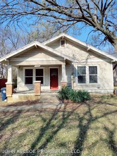 Main picture of 712 Myrtle St