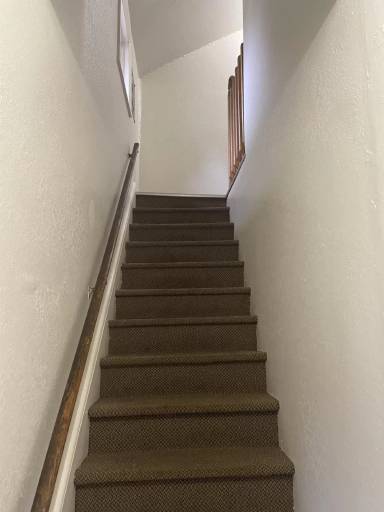Main picture of 408 Seymour Ave