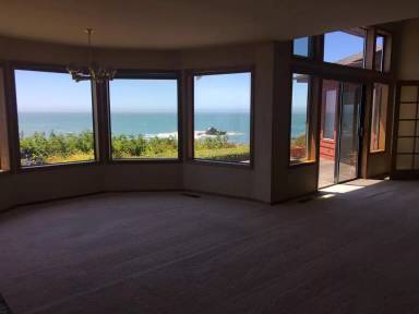 Main picture of 15364 Oceanview Dr