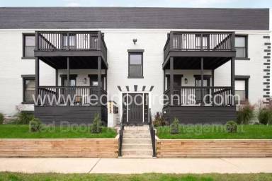 Main picture of 1329 E Market St
