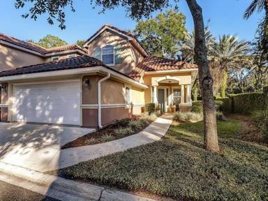 Main picture of 95024 Barclay Pl