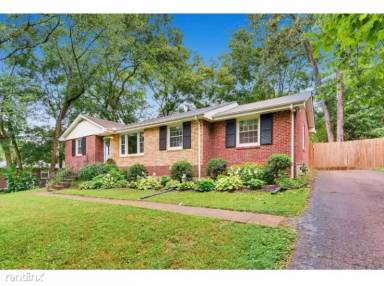 Main picture of 2912 Donna Hill Dr