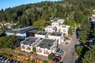 Main picture of 3426 Abbott St