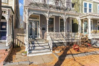Main picture of 706 N 27th St
