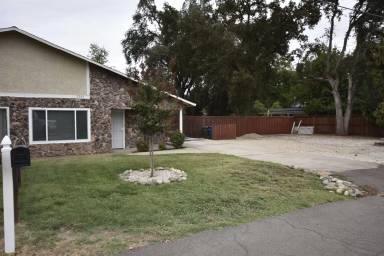 Main picture of 7597 Orange Dr