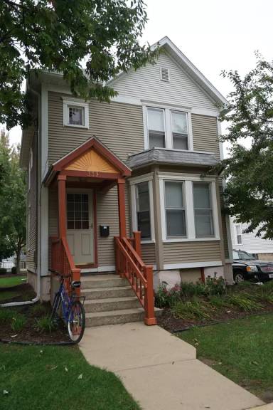 Main picture of 345 W Doty St