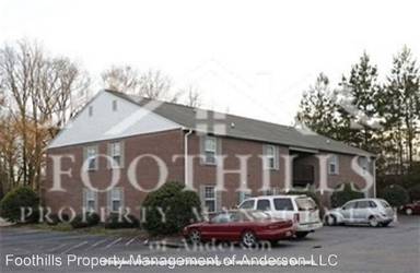 Main picture of Reaves Place Apartments