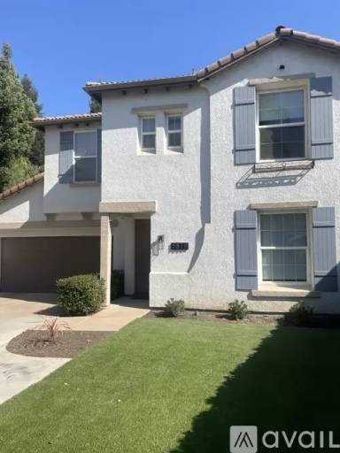 Main picture of 1519 N Oliveto Ct