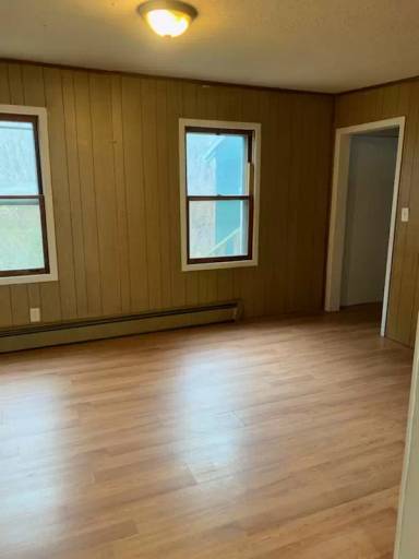 Main picture of 26 Lilac Ln