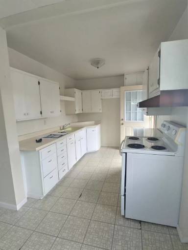 Main picture of 1060 / 242 W Lincoln Ave, Hinckley - 2
