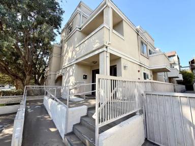 Main picture of 317 E Del Mar Blvd