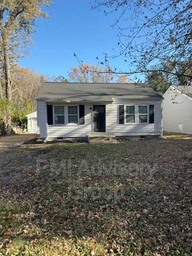 Main picture of 3308 SE Ohio Ave