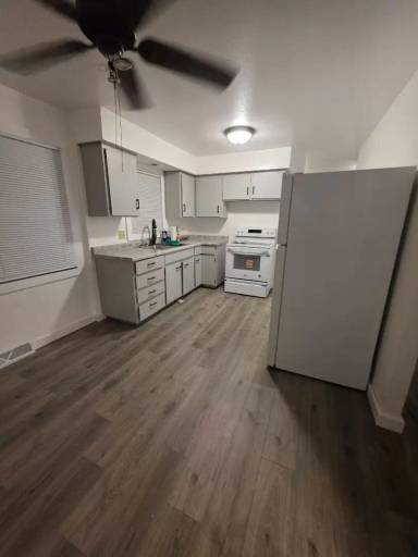 Main picture of 810 Pulley Dr