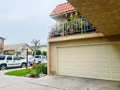 Main picture of 6311 Newlin Ave