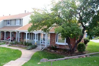 Main picture of 2709 E Geddes Pl