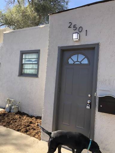 Main picture of 2505 Poplar St
