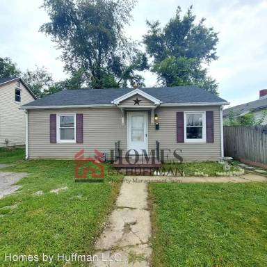 Main picture of 1206 E Maryland St
