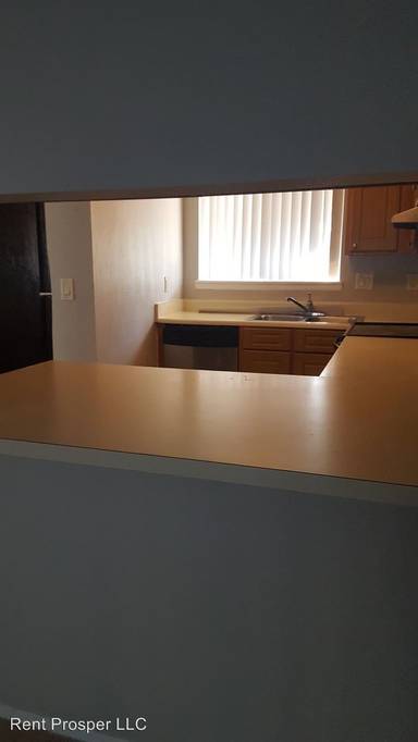 Main picture of 4155 S Semoran Blvd