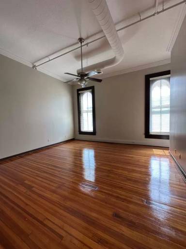 Main picture of 122 S Walnut St