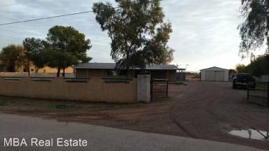 Main picture of 42575 N Jackrabbit Rd