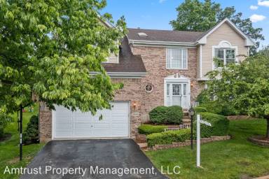 Main picture of 1595 McCormack Dr