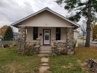 Main picture of 725 N Morrison St