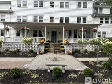 Main picture of 164 Hudson St