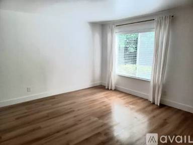 Main picture of 5300 Winfield Way