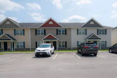 Main picture of 115 Cornerstone Dr