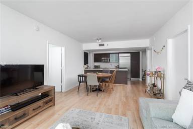 Main picture of Paraiso Bayviews Condo