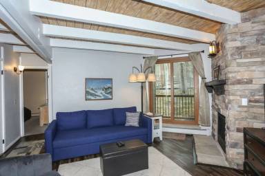 Main picture of 2100 Lodge Pole Cir